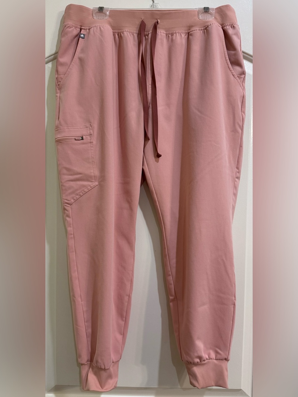 Figs Women's Dusty Rose Drawstring Joggers